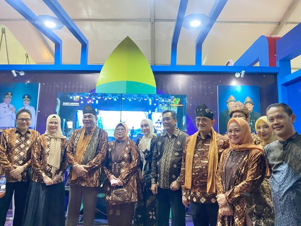Antusias Membludak, Stand Kominfo Ramai Diserbu di Malam Perdana Muba Expo 2025