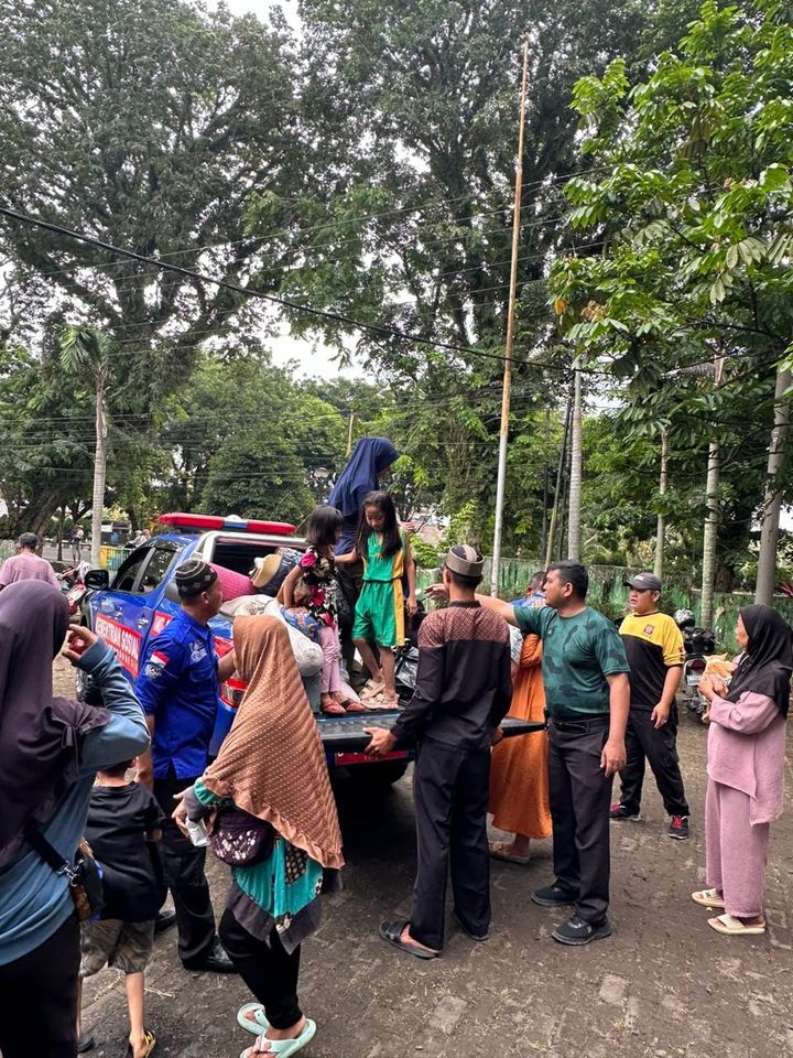 Banjir Surut, Pengungsi di Muba Berangsur Pulang ke Rumah