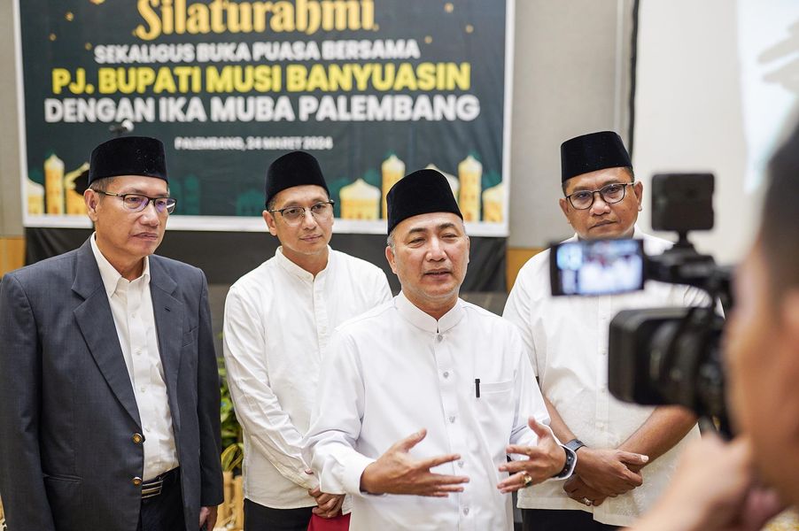 Dihadapan Pengurus IKA-Muba, Pj Bupati Apriyadi Umumkan Tahun 2024 ini Listrik MEP Beralih ke PLN