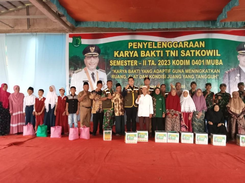 Karya Bakti TNI, Pemkab Muba - Kodim 0401 Muba Bangun Jalan Desa Ulak Embacang 