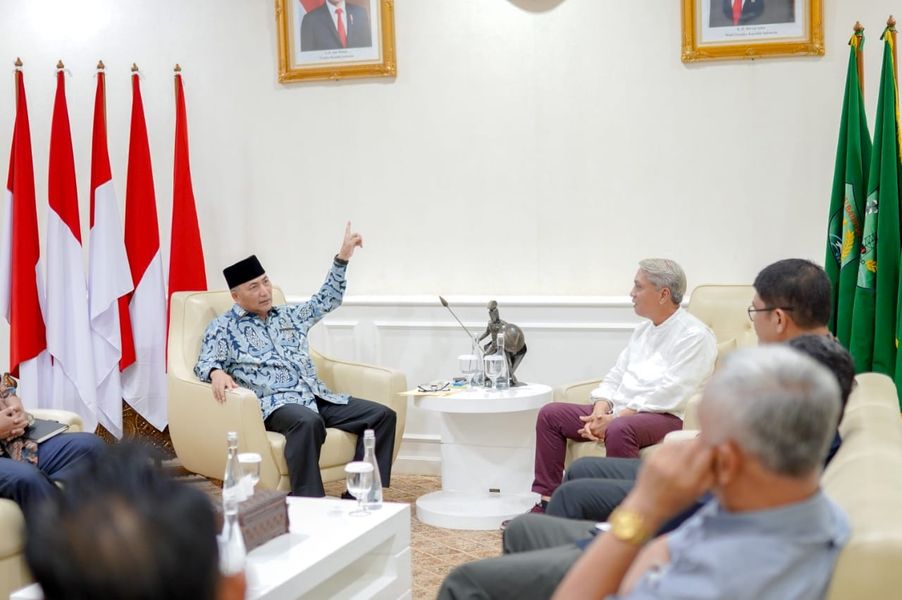 Misi Makmurkan Masjid Raya Abdul Kadim Epil Muba