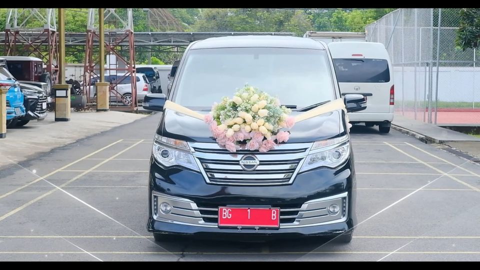 Mobil Dinas Bupati Muba Resmi Jadi Mobil Pengantin, Pasangan Remy dan Ferica Jadi yang Pertama