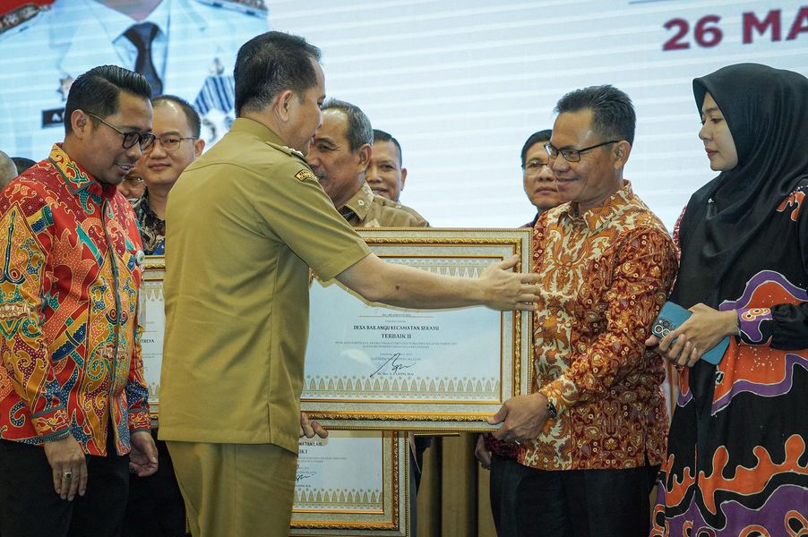 Pemkab Muba Raih Juara Paritrana Award