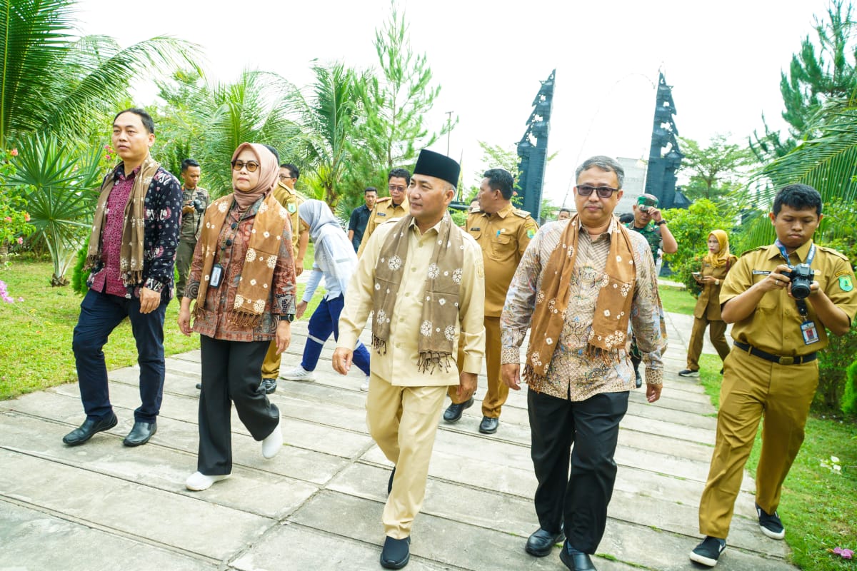 Perpustakaan Digital Hingga Mobil Pengangkut Sampah "Mendarat" di Baylen Muba