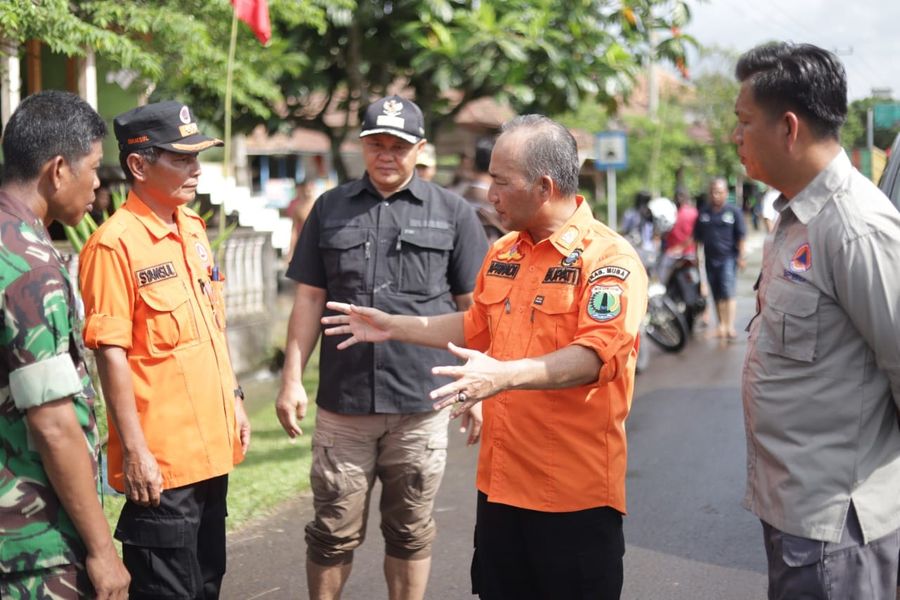 Pj Bupati Apriyadi Ingatkan Warga Waspada Banjir