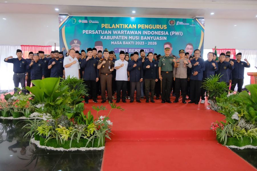 Pj Bupati Apriyadi Minta PWI Muba Turut Menjaga Kondusif Daerah dan Bersinergi 