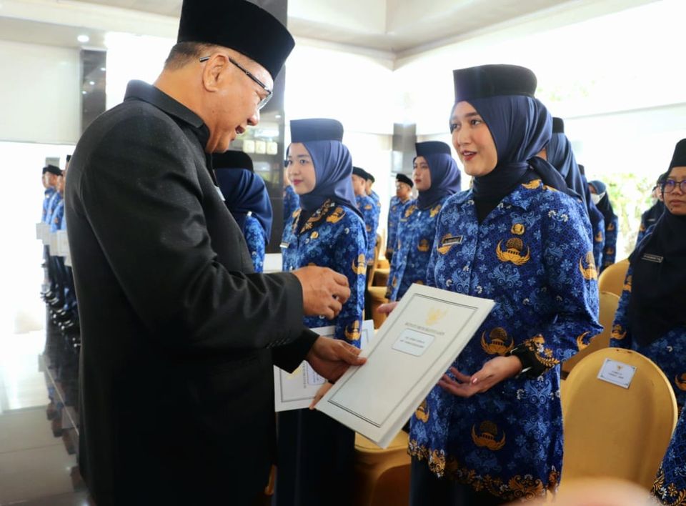 Pj Sekda Muba Ambil Sumpah/Janji PNS Pemkab Muba Tahun 2023