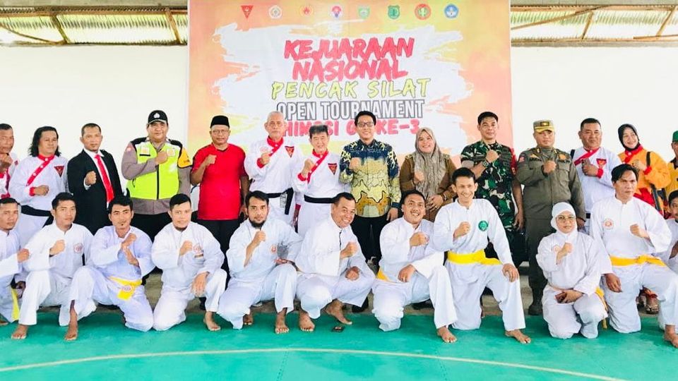 Pj.Bupati Apriyadi Gelar Kejuaraan Nasional Pencak Silat HMISSI GP Ke-3 Open 2024