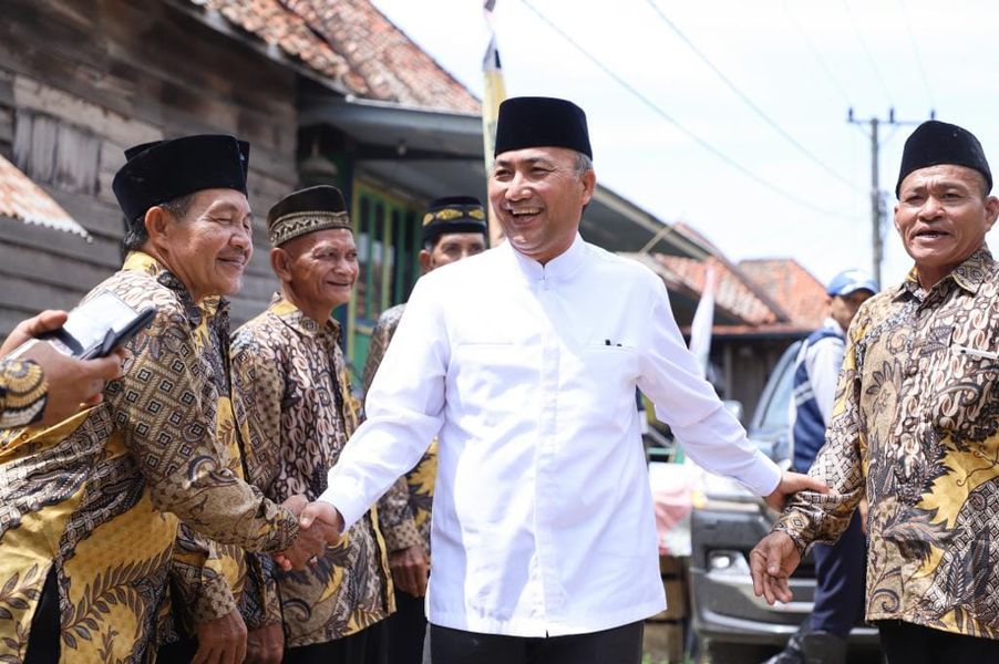 Ramadhan Ala PJ Bupati Musi Banyuasin H Apriyadi MSi, Saat Berbuka Puasa Tak Lupa Jus Kurma