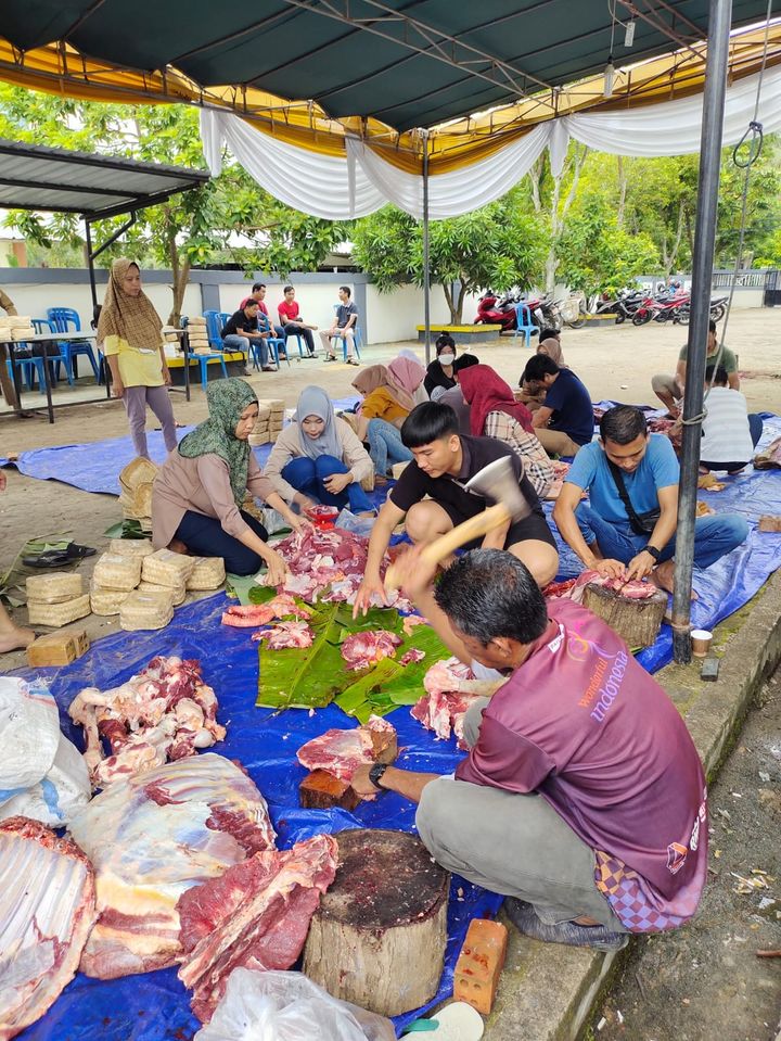 Rayakan Idul Adha 1444 H Dinkominfo Muba berqurban 3 Ekor Sapi 