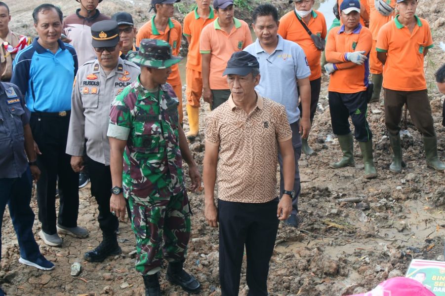 Staf Ahli Bupati Bidang Pembangunan H Tabrani Rizki Ajak Masyarakat Jaga Kebersihan Lingkungan 