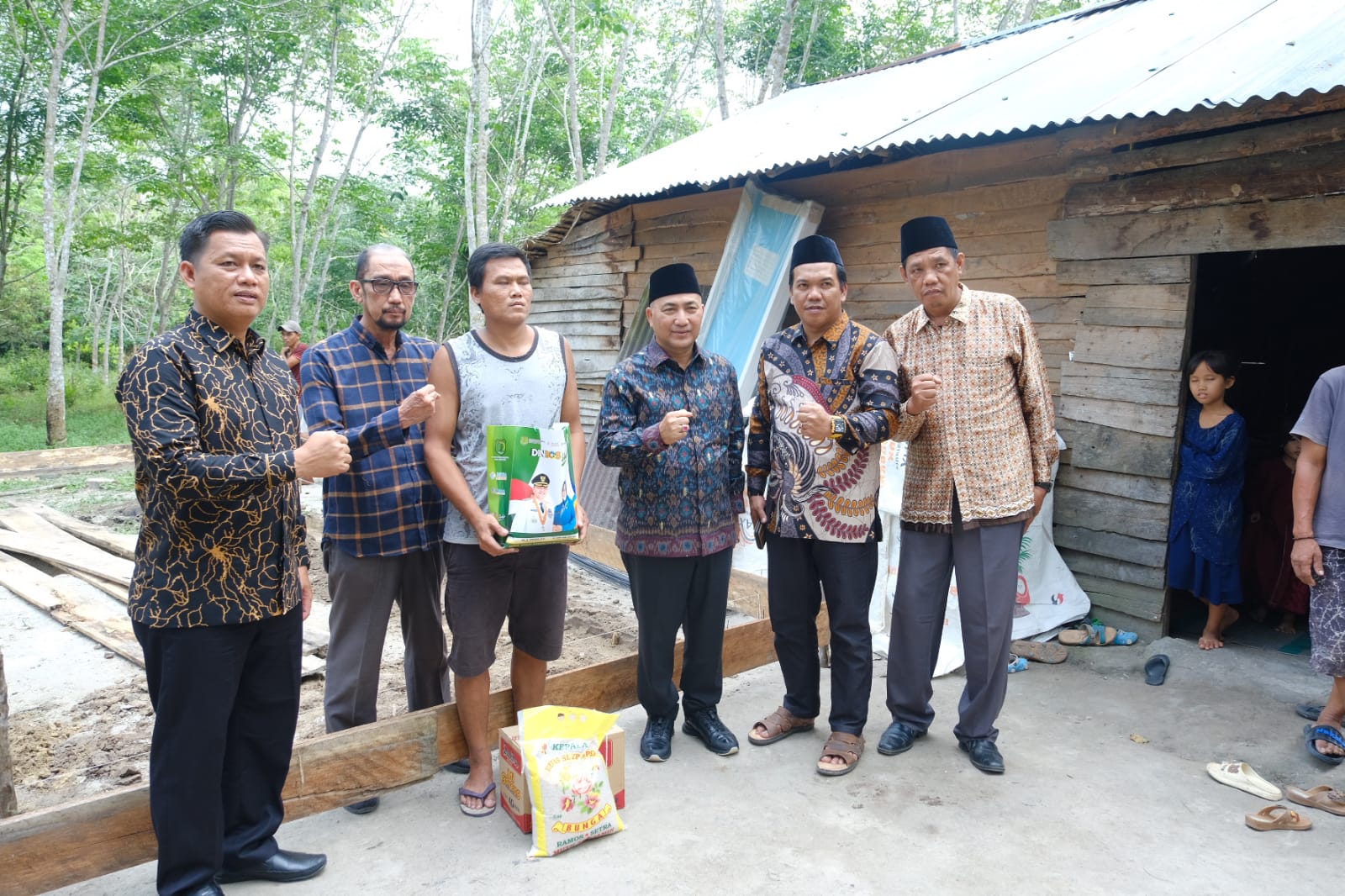 Tekan Angka Kemiskinan, Pemkab Muba Terus Gulirkan Program Bedah Rumah